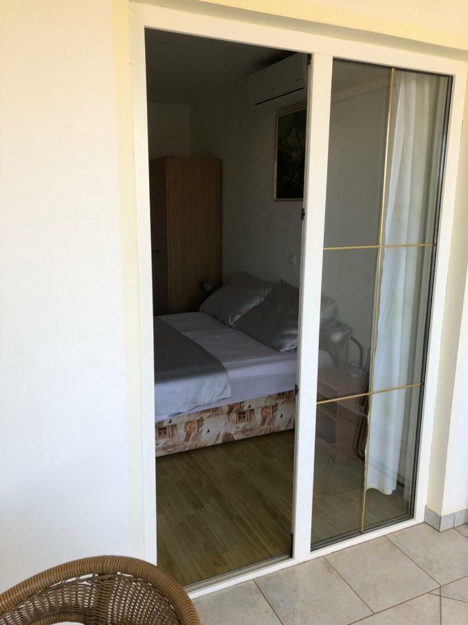 Apartmani Gabi Cesarica Luaran gambar