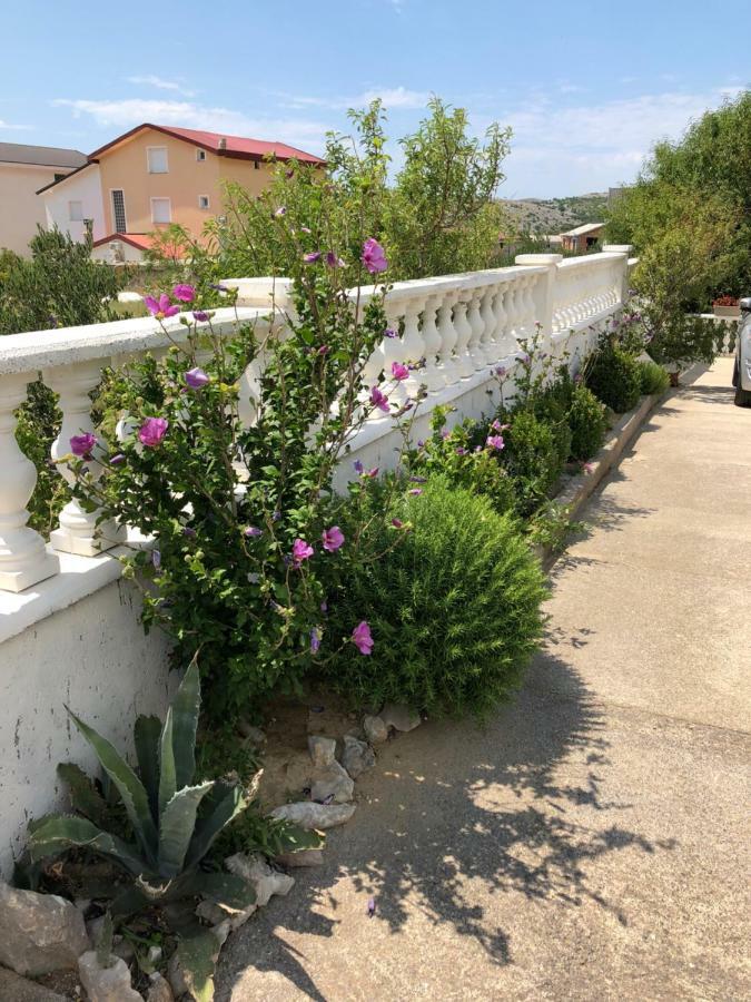 Apartmani Gabi Cesarica Luaran gambar